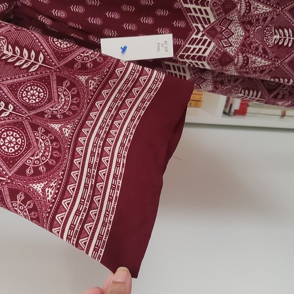 Wrap front, burgundy, 3/4 wide sleeve, elasticated waist boho mini dress - Picture 2 of 4